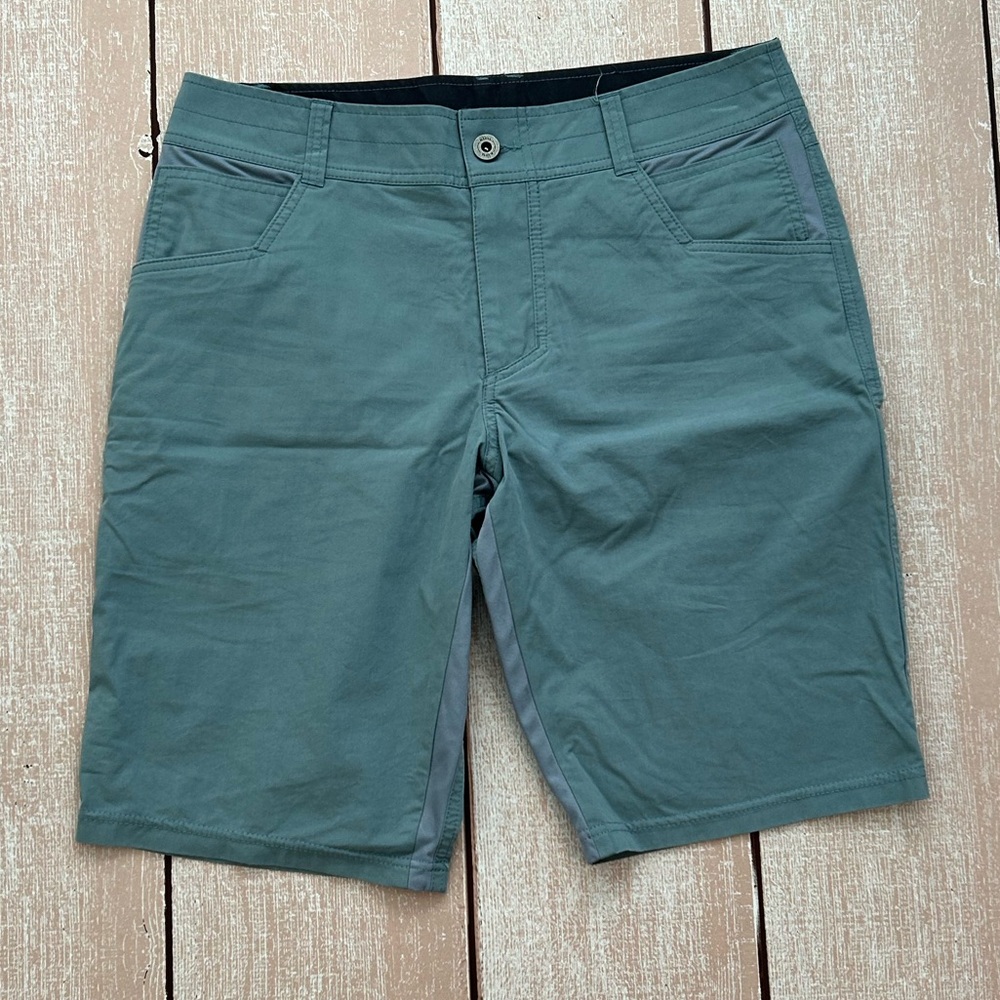 Kuhl Free Radikl shorts, 32